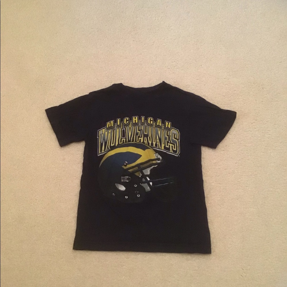 Navy Michigan wolverines T - shirt